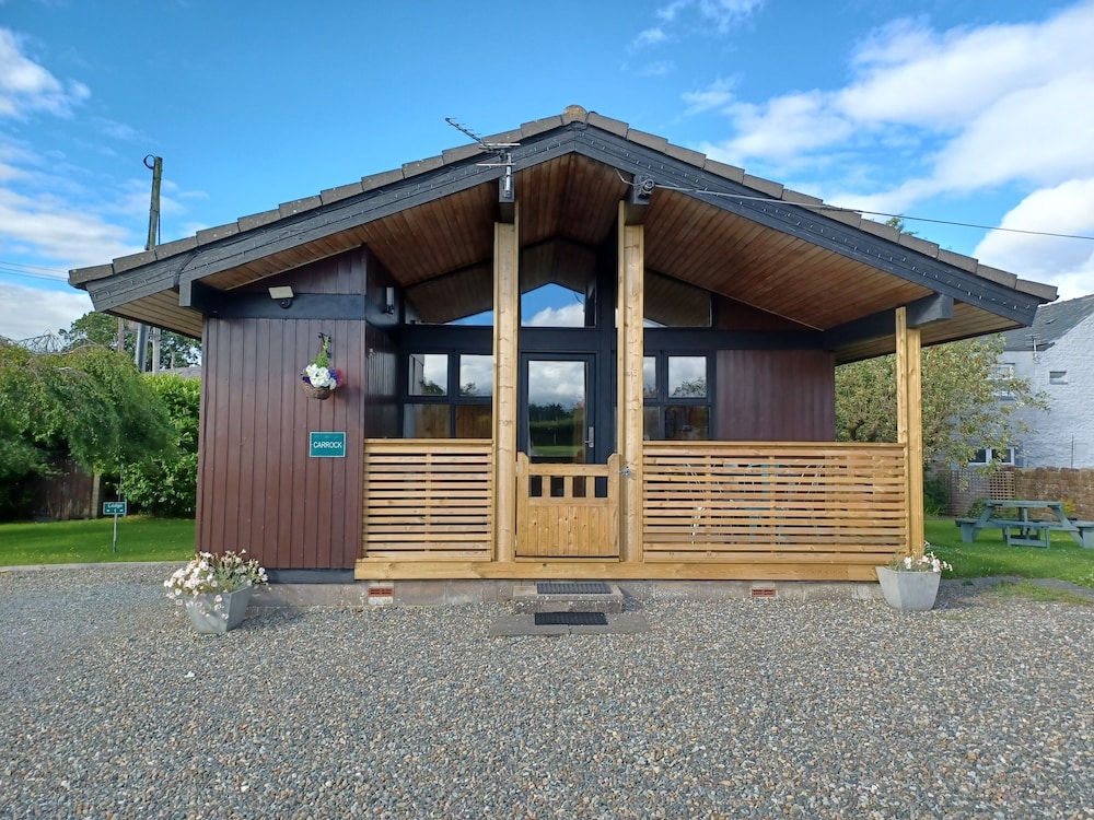 Green View Lodges 4/55