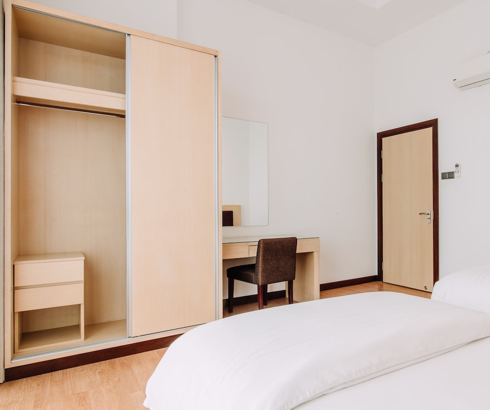 Imperial Suites Serviced Apartment 19/50