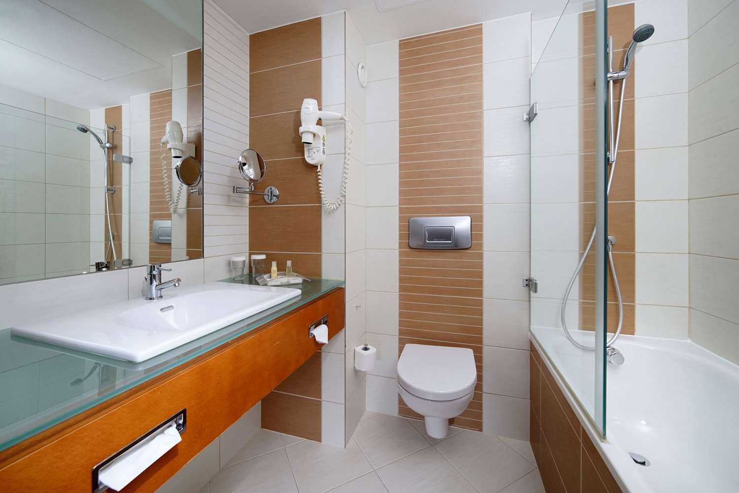 Quality Hotel Brno Exhibition Centre 28/30