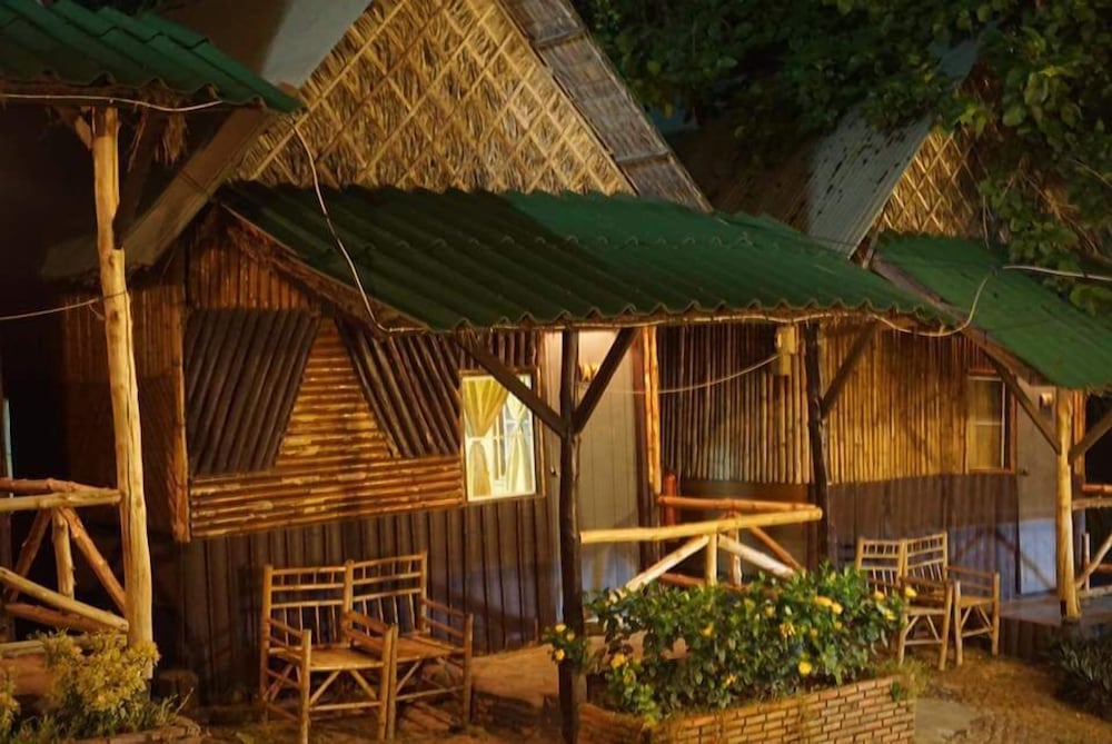 Sugar Cane Guest House 1 44/50
