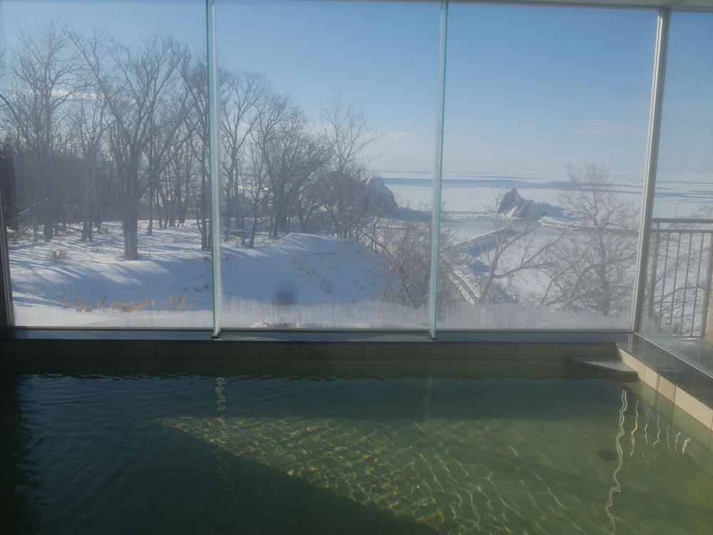 Shiretoko Yuhi No Ataruie Onsen Hostel 25/49