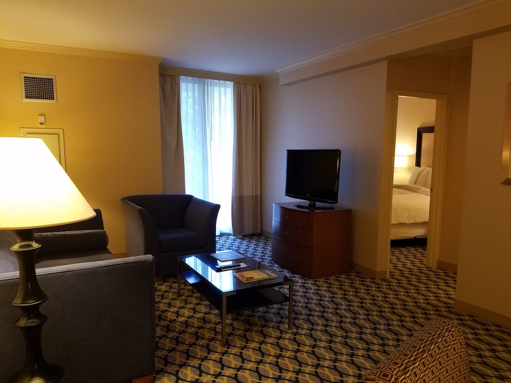 One Washington Circle DC, Tapestry Collection by Hilton 33/45