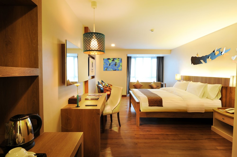 Grand Ratchapruek Hotel 23/70