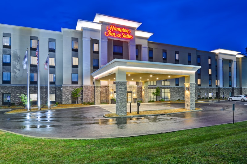 Hampton Inn & Suites Ashland 46/47