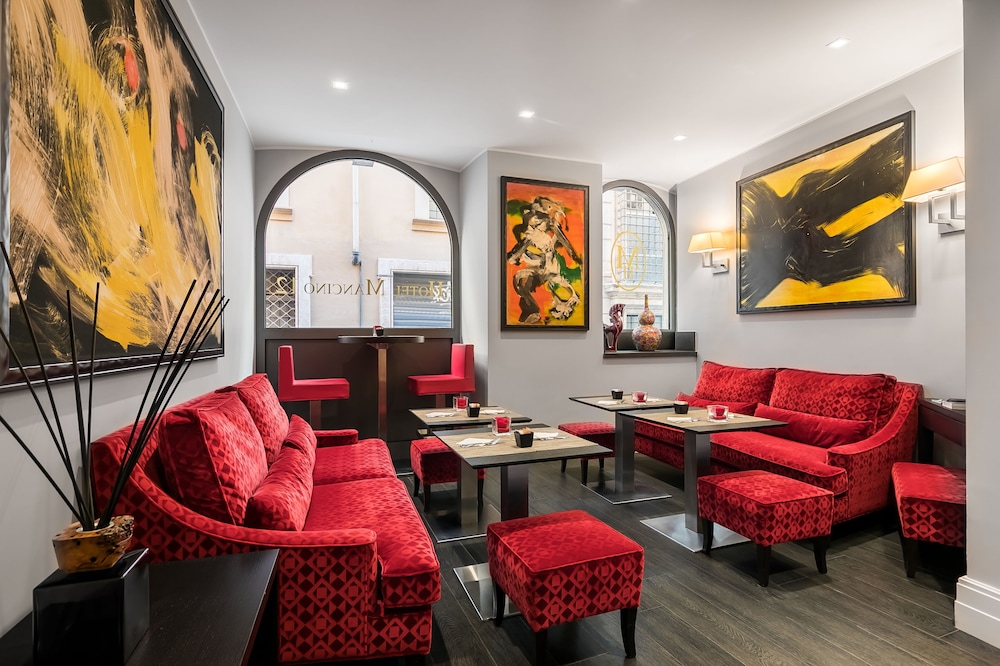 Hotel Mancino 12 23/32