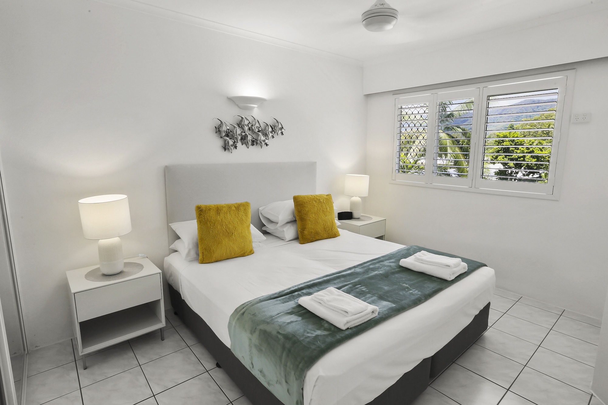 1 BEDROOM, APARTMENT, GARDEN VIEW