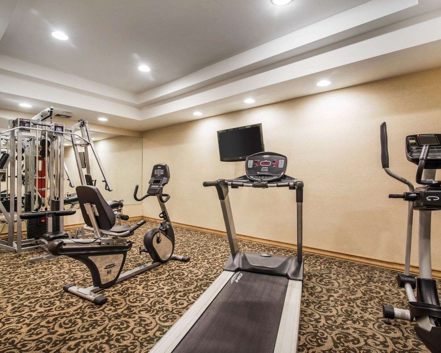 Quality Inn Ashland, NH 18/33