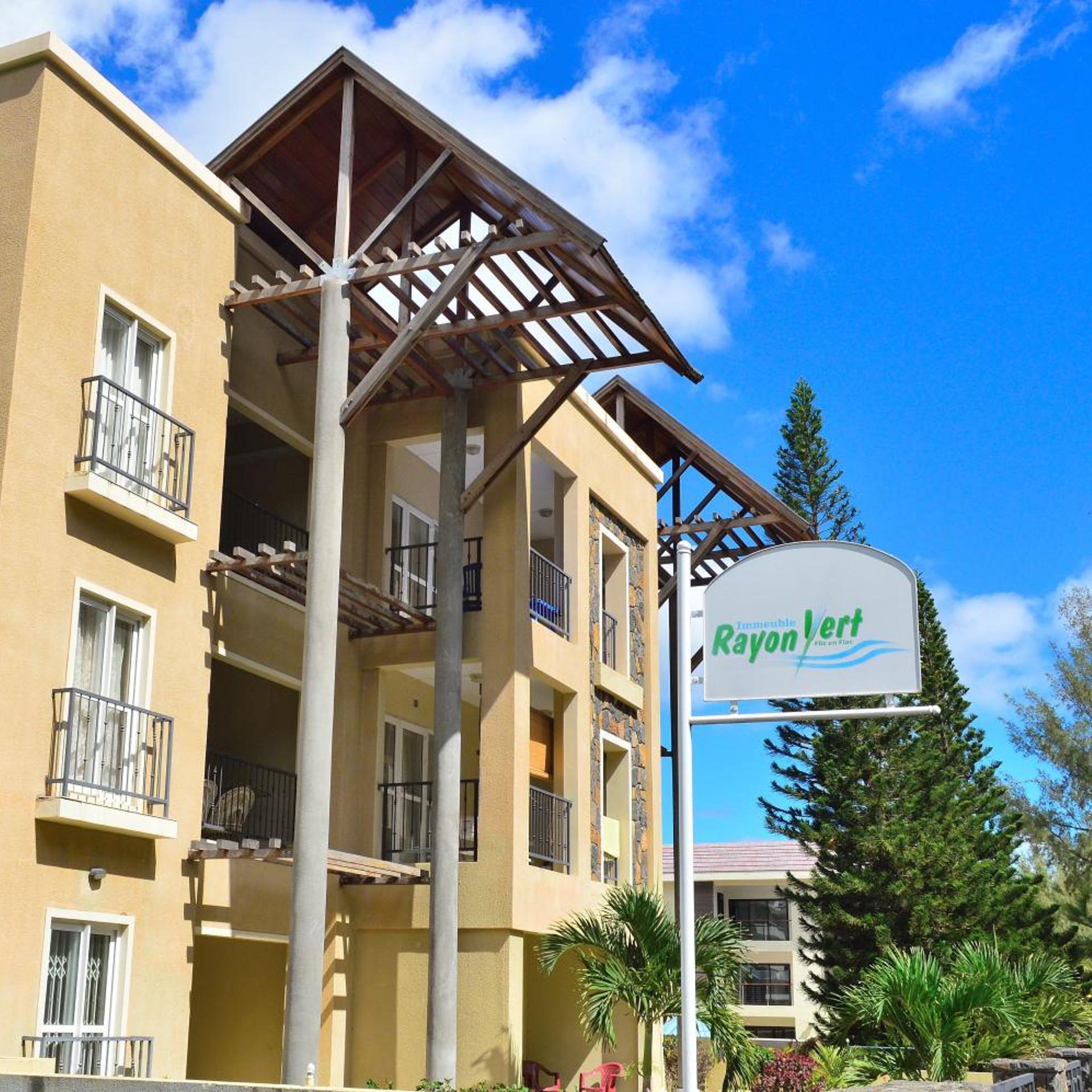 Paradya Beach Apartments 3/20