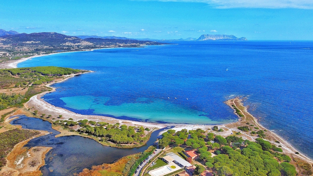 Hotel Cala Mirto 52/66