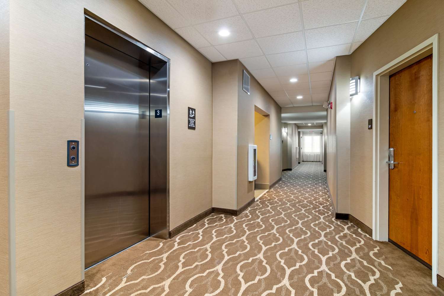 Comfort Suites Byron Warner Robins 19/40