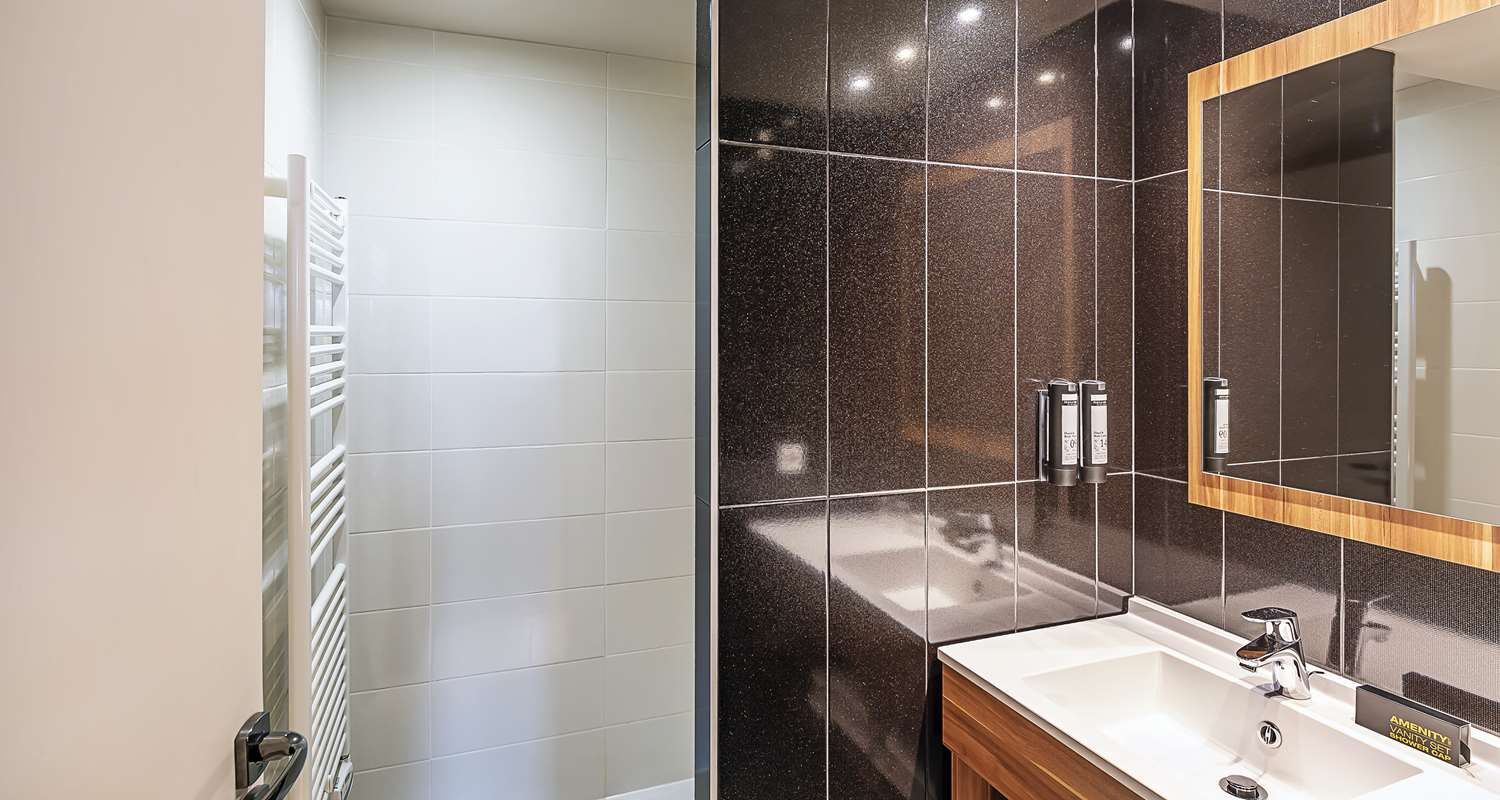Best Western Hotel Atrium Valence 25/26