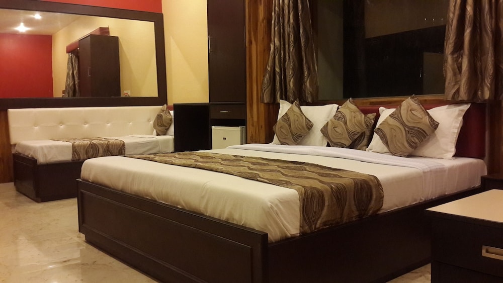 Hotel Varuna 31/46