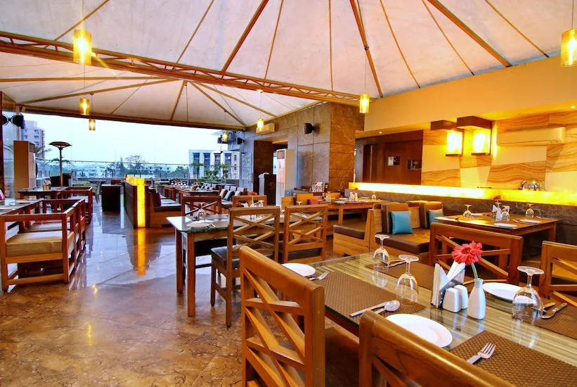 Silvete Hotel 15/19