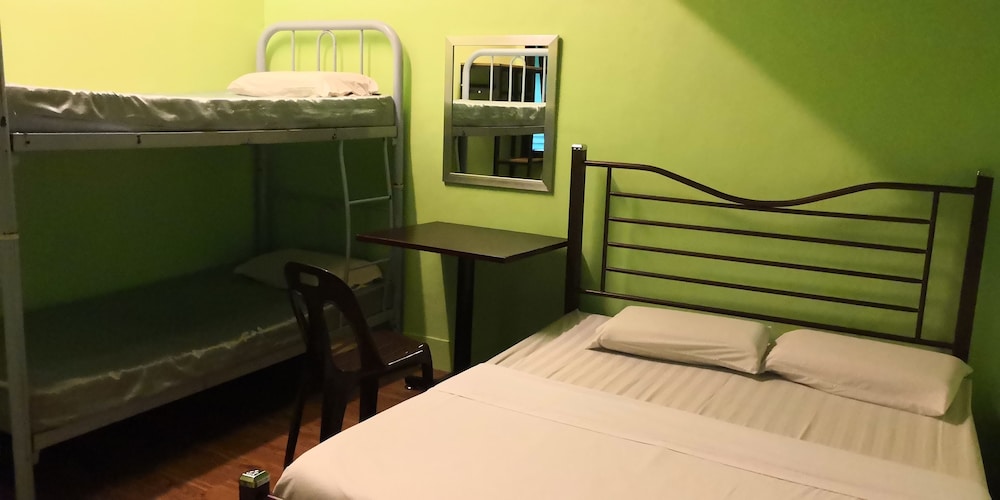Akinabalu Youth Hostel 14/56