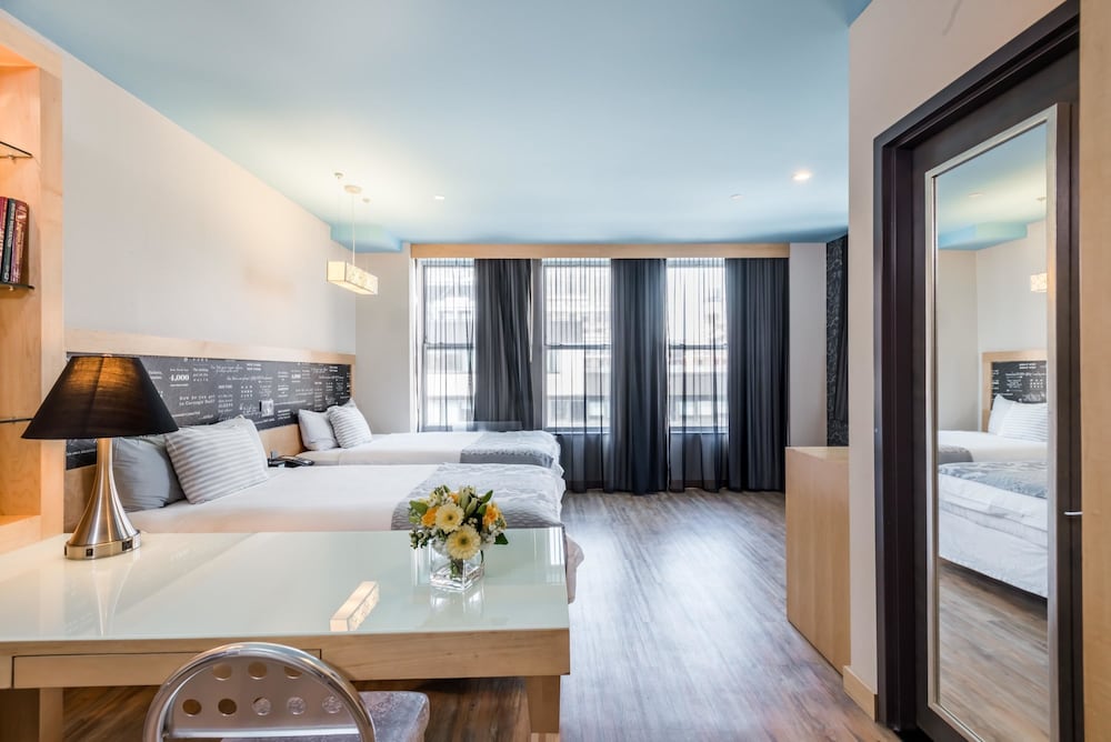 TRYP by Wyndham New York City Times Square Midtown 27/44