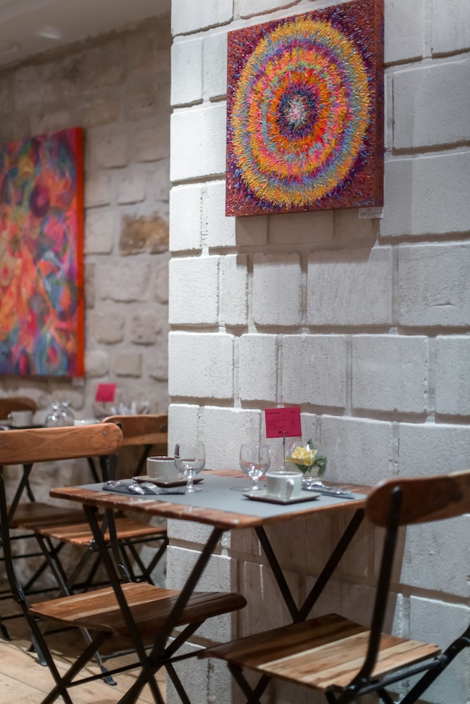 Hotel Zelie Champs-Elysees 7/50