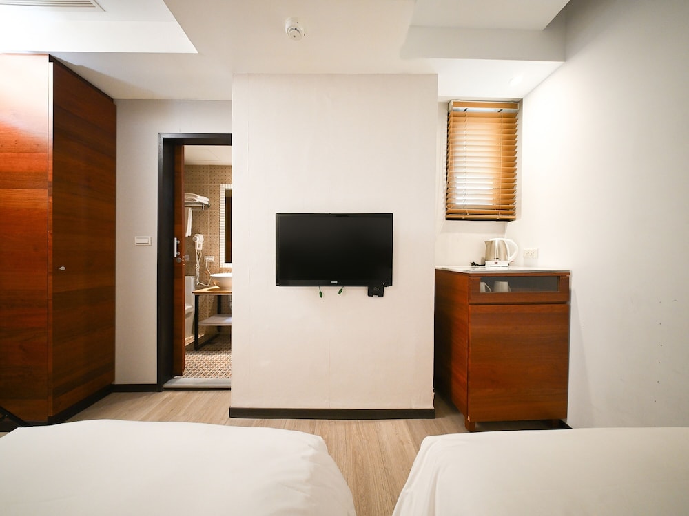 CHECK inn Express Taipei Station 36/51