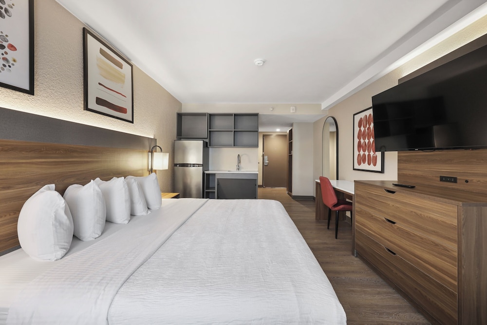 Hawthorn Extended Stay by Wyndham Nashville Airport/Opryland 11/50