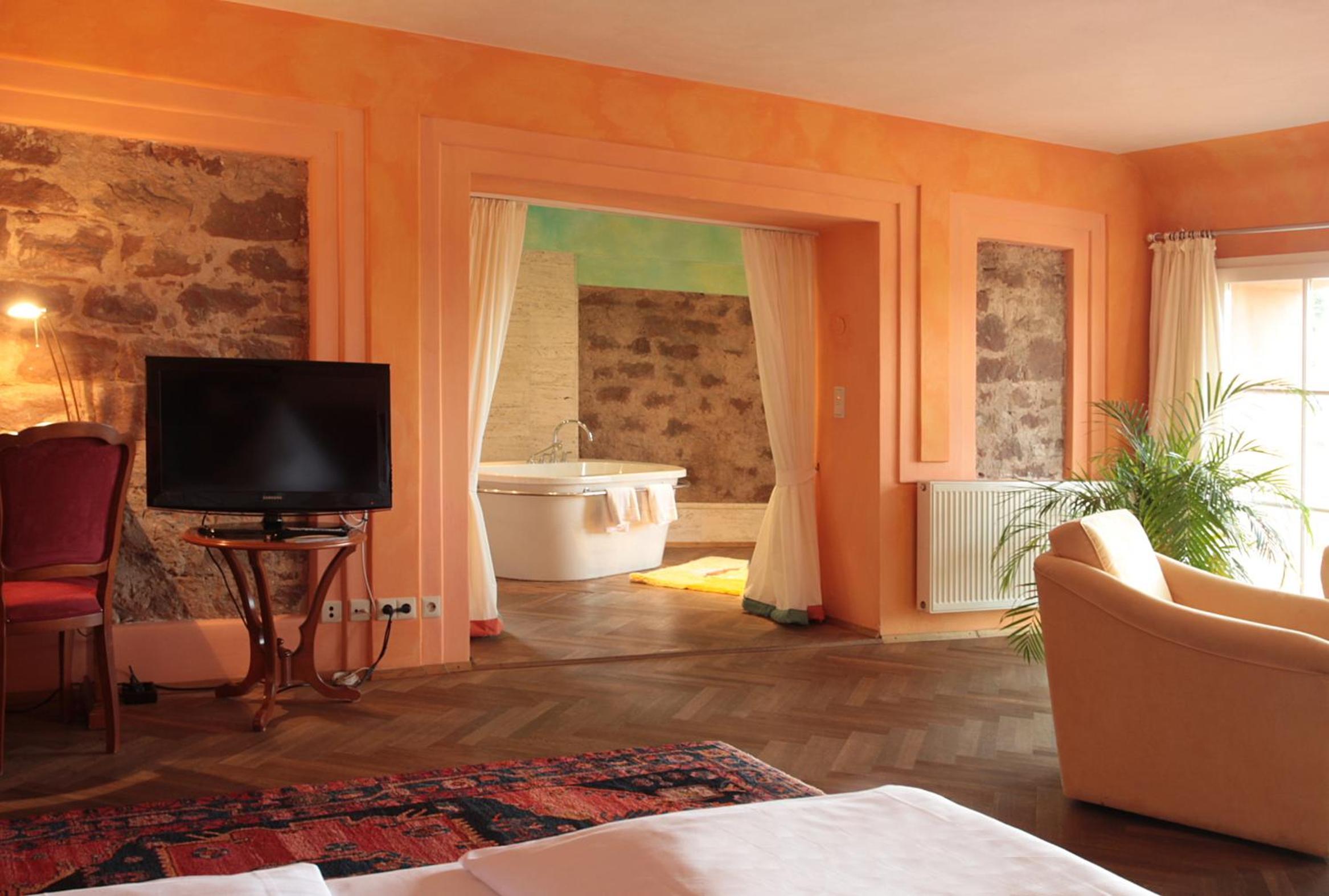 Hotel Schloss Edesheim 38/50
