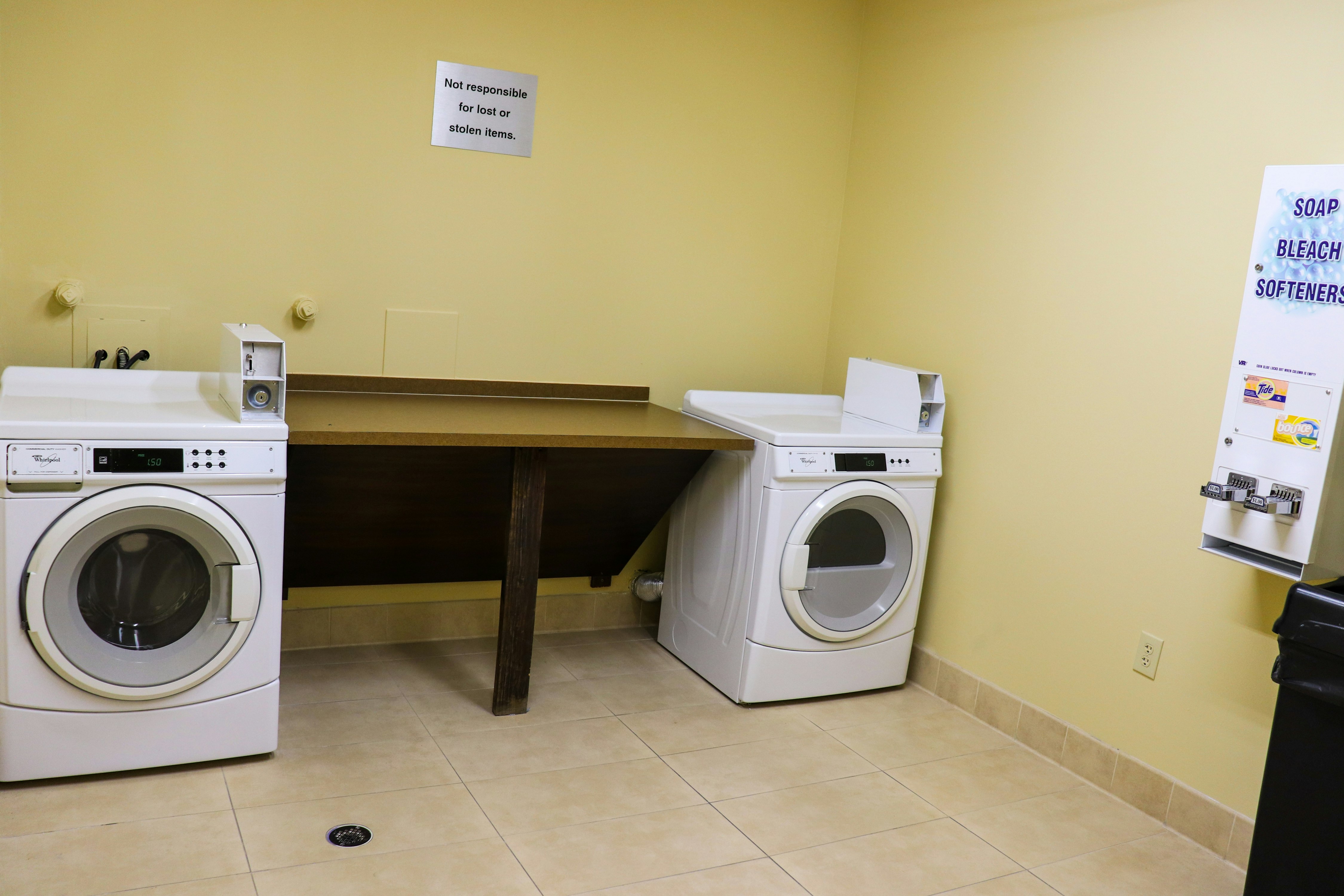 HAMPTON INN AUSTIN/OAK HILL 45/64