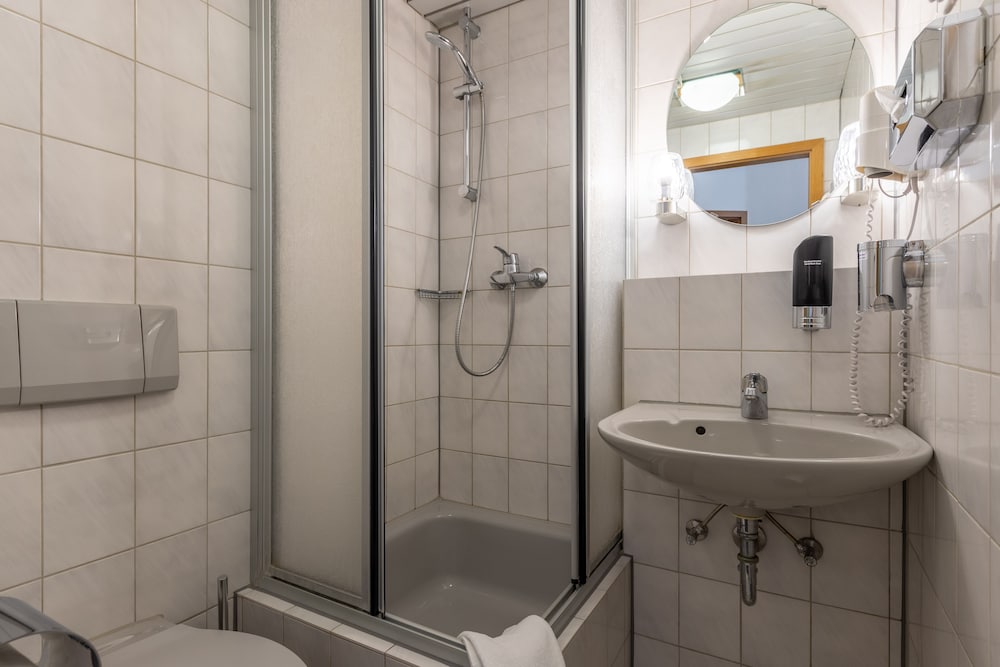 Trip Inn Hotel Schumann 35/64