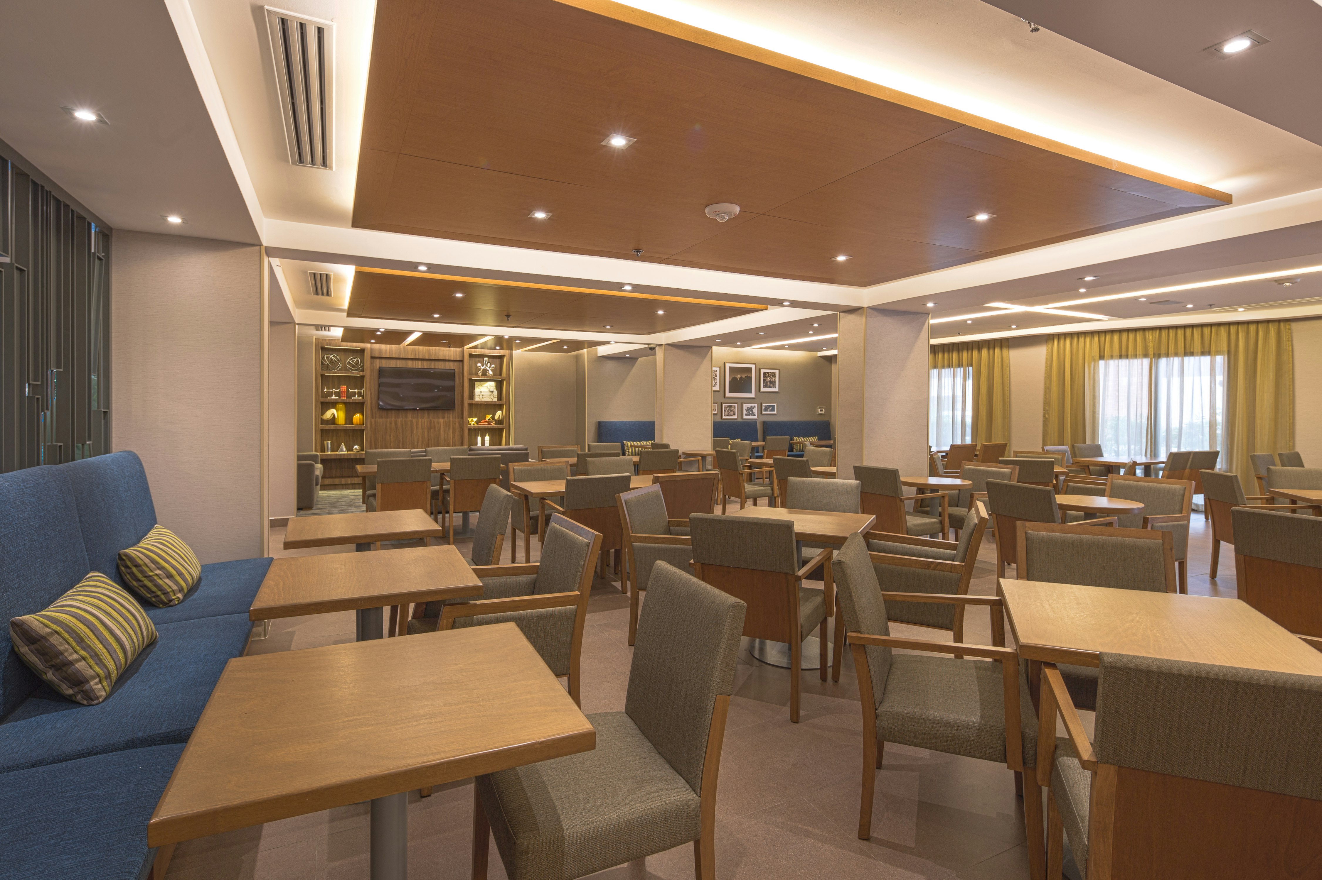 Hampton Inn by Hilton Monterrey Galerias Obispado 37/72