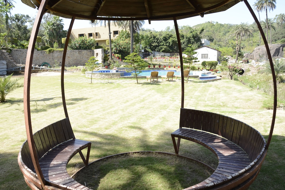 Achal Resort 43/50