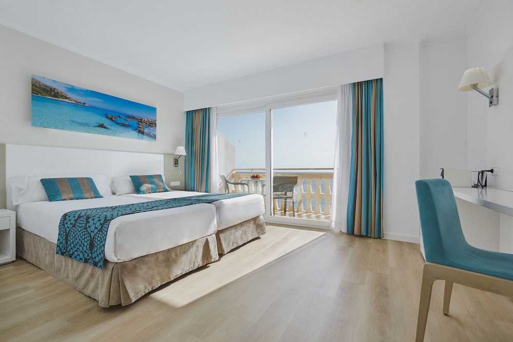 Universal Hotel Lido Park & Spa 24/68