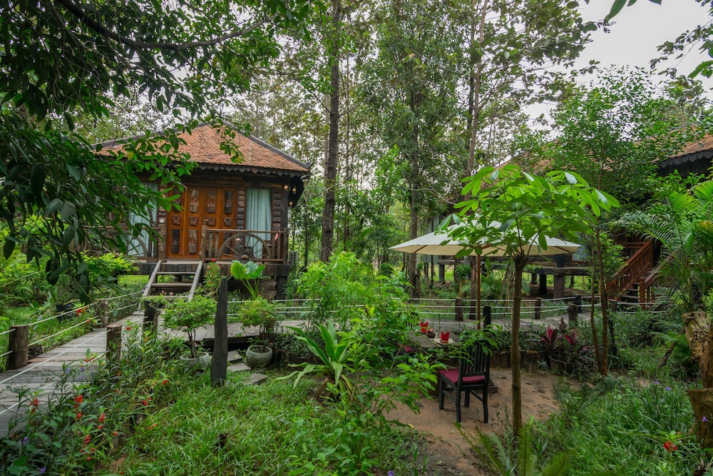 Bong Thom Forest Lodge 22/27