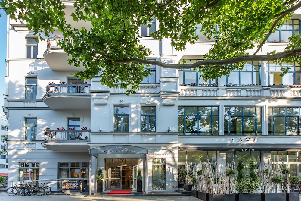 Louisas Place Hotel 7/108