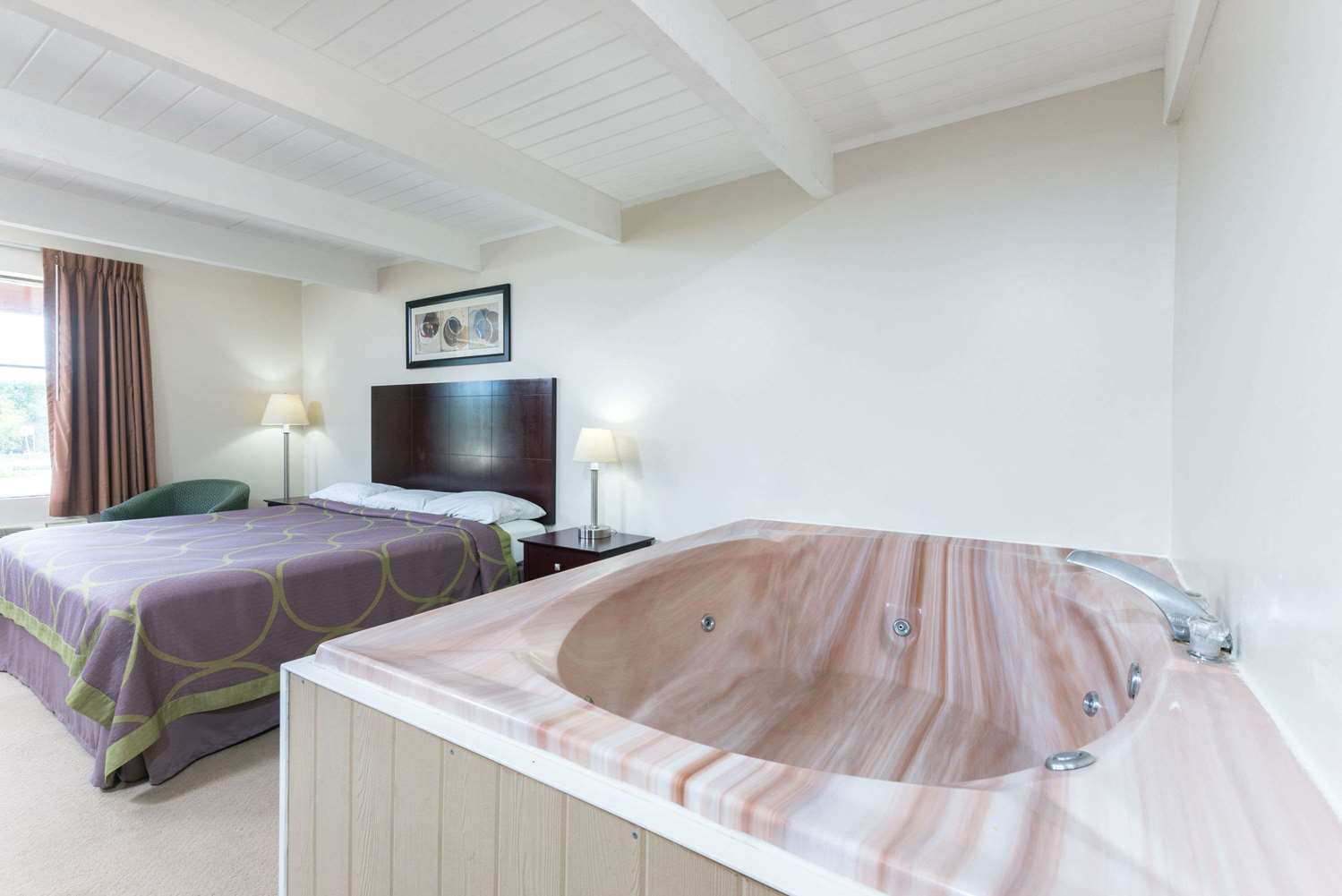 Super 8 by Wyndham Beaver Falls PA 9/10