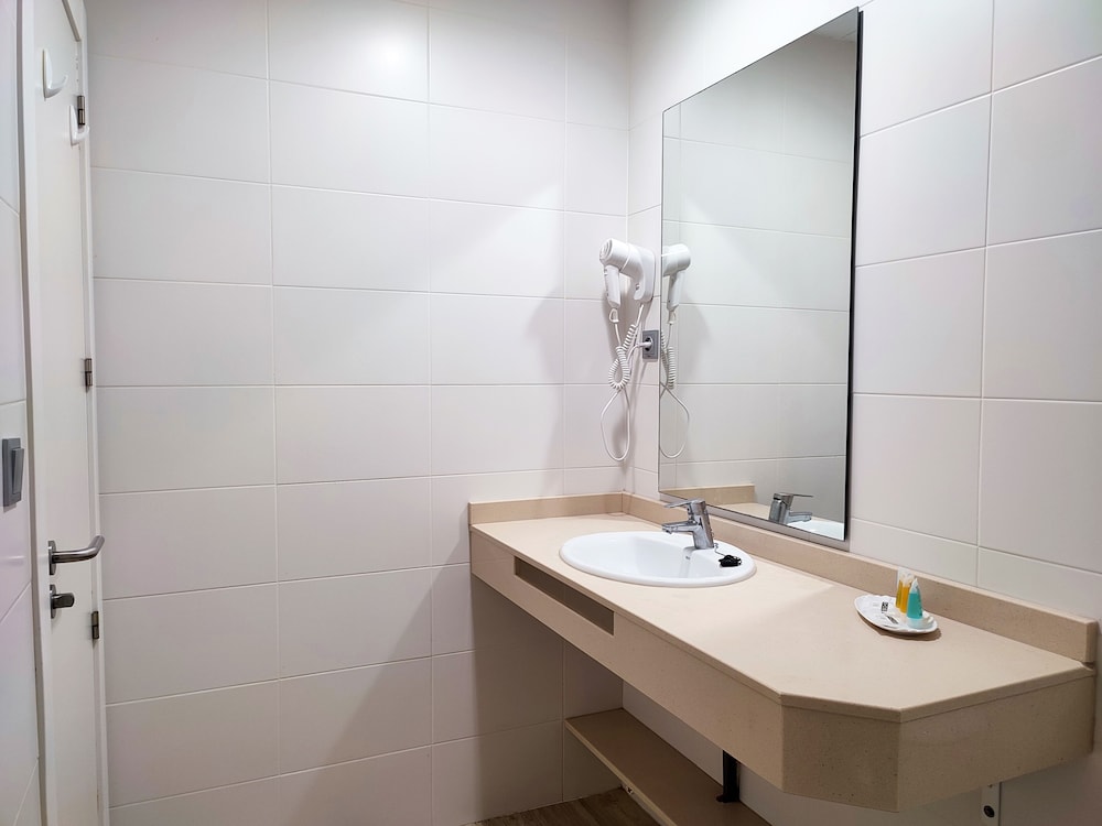 Apartamentos Atlantida 69/70