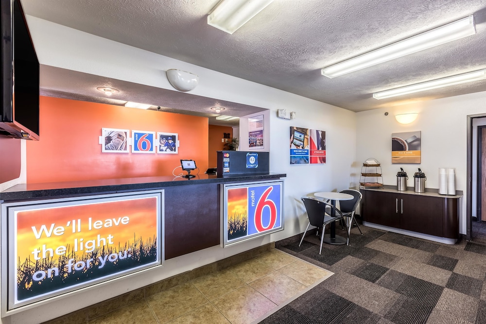 Lobby at Motel6 Percival, IA, PERCIVAL - IA