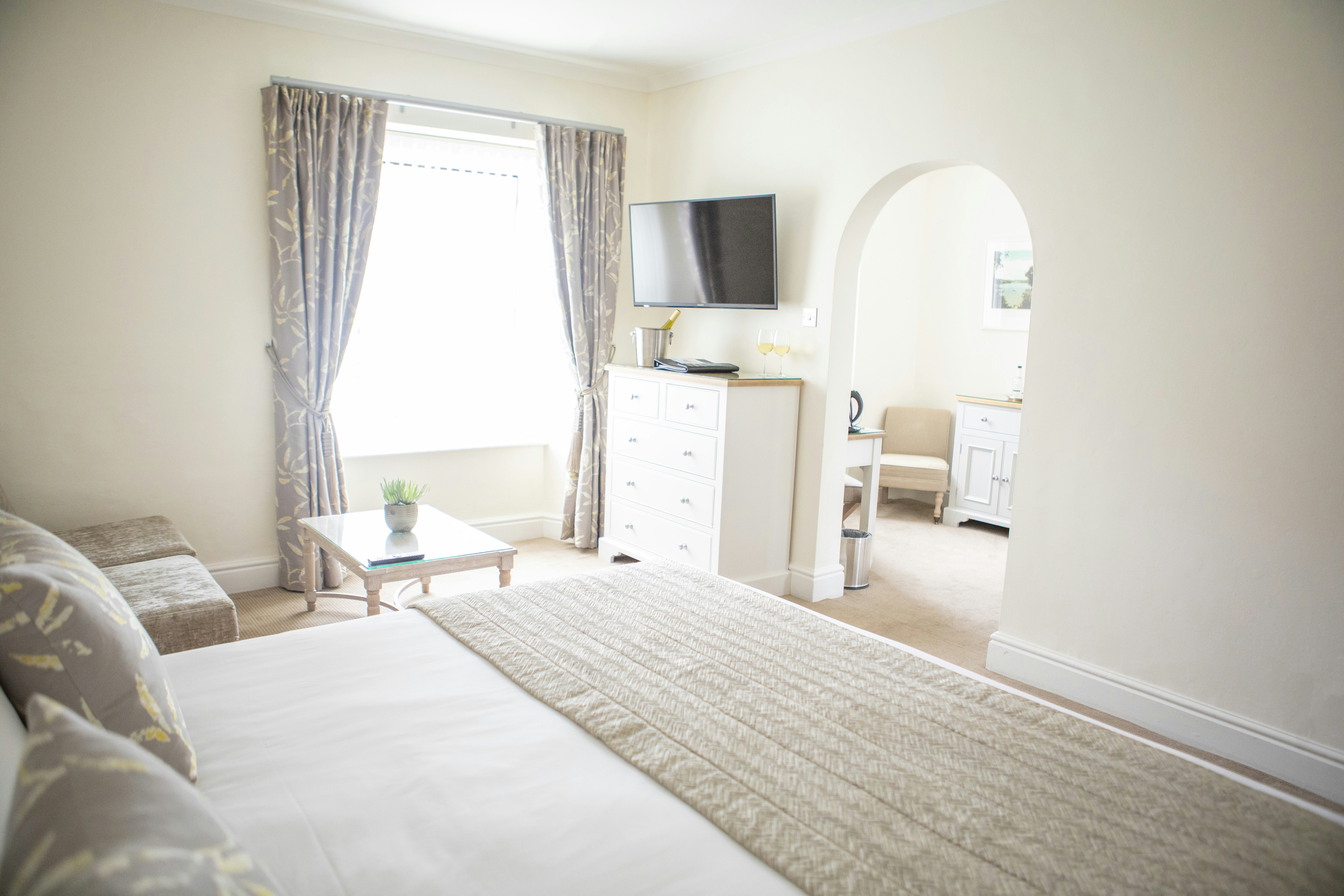 The Royal Duchy Hotel 12/53