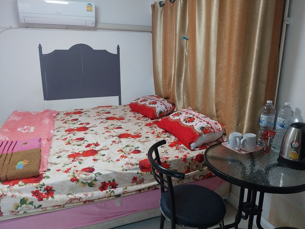 Danee Hostel 22/55