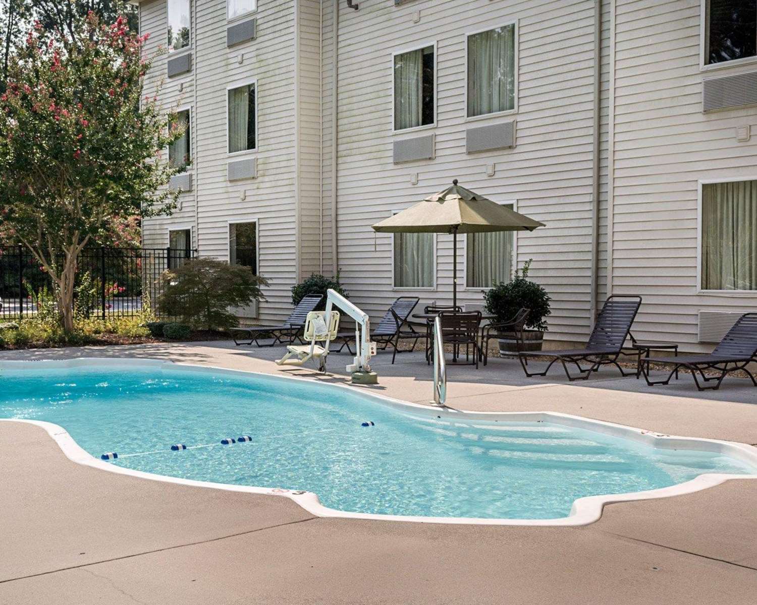 Holiday Inn Express Gloucester An Ihg Hotel 31/32