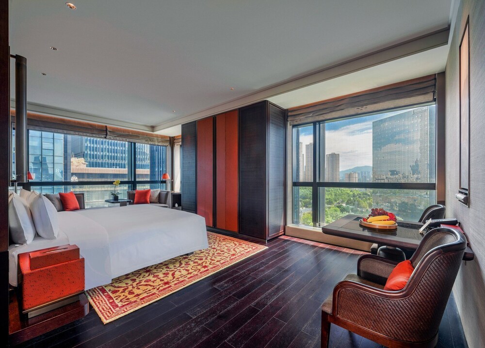 Regent Chongqing 49/81