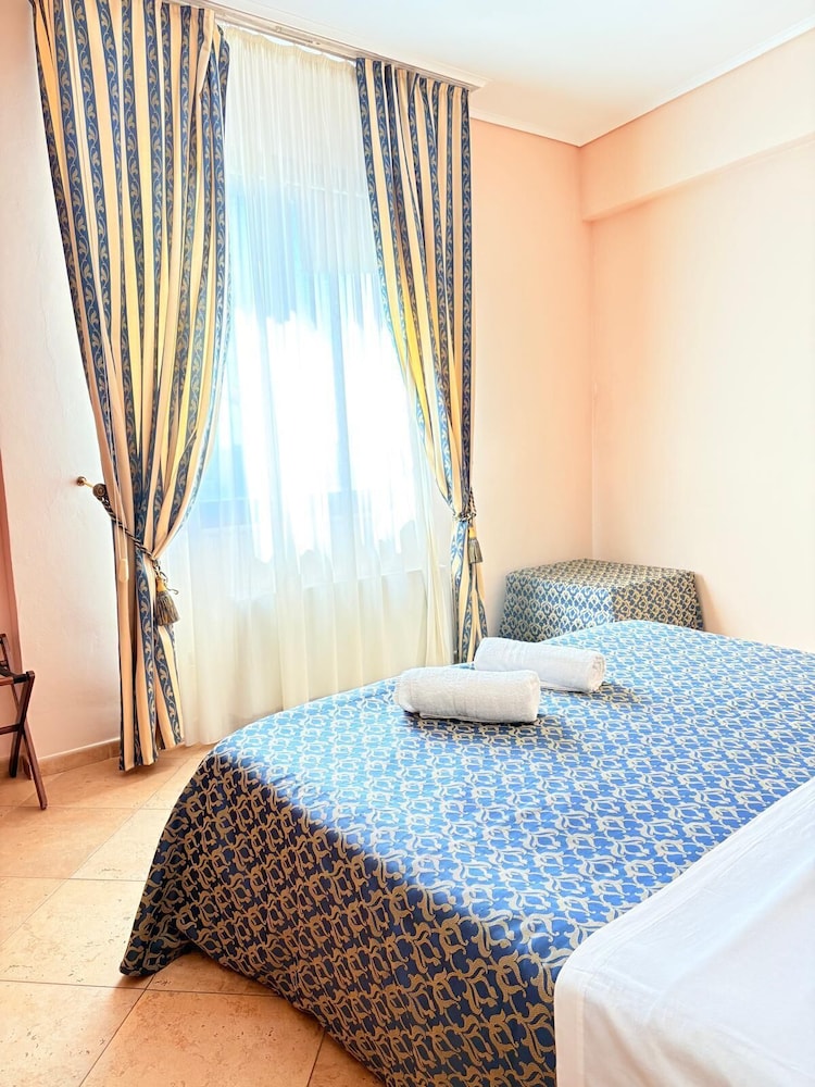 غرفة اقتصادية بسرير مزدوج، Hotel D Apos Angelo Palace 5/10