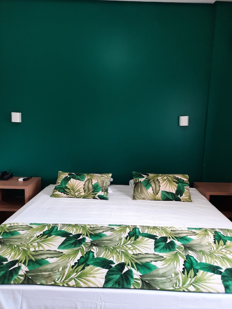 Lagoa Quente Hotel 18/60