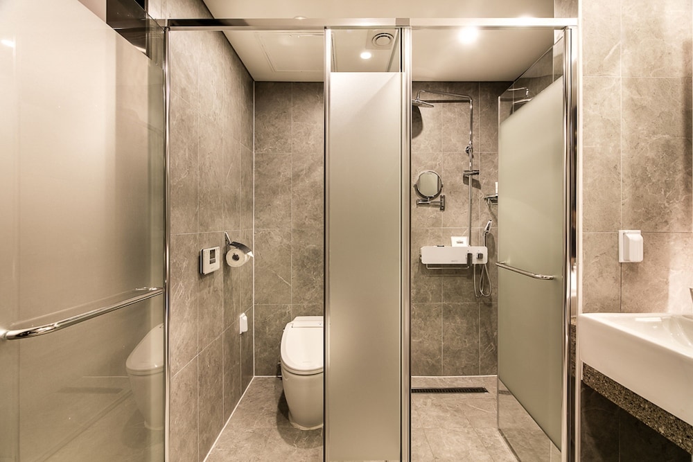 WD HOTEL 45/50
