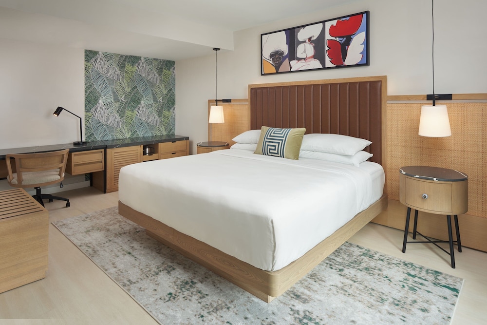 Traditional, King Bed