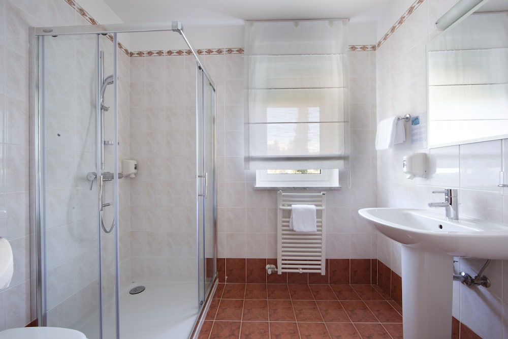 Hotel Laurus 23/82