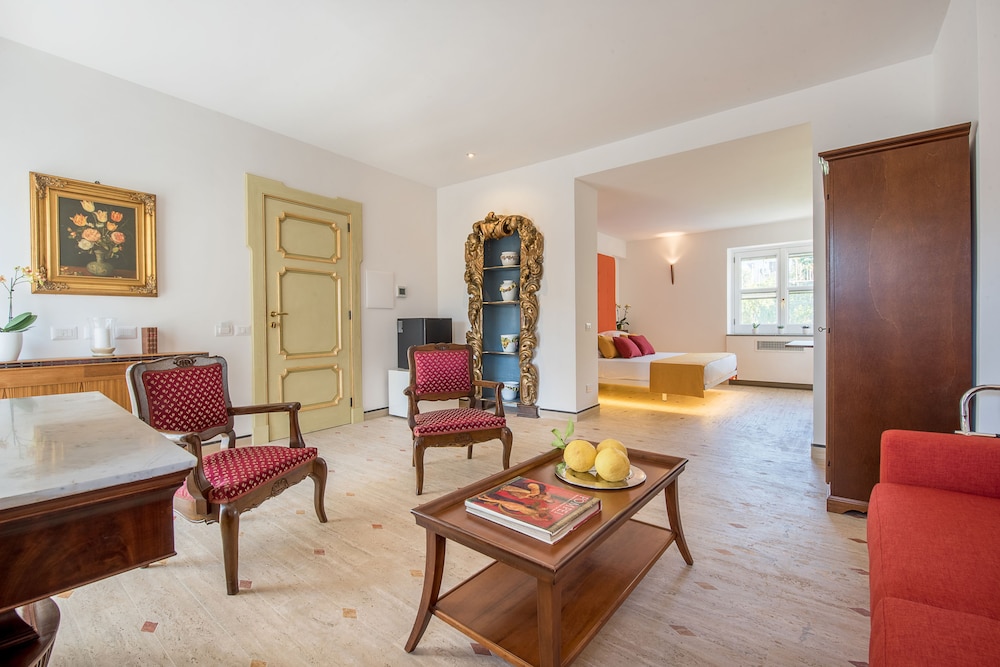 Don Antonino Relais Hotel 51/71
