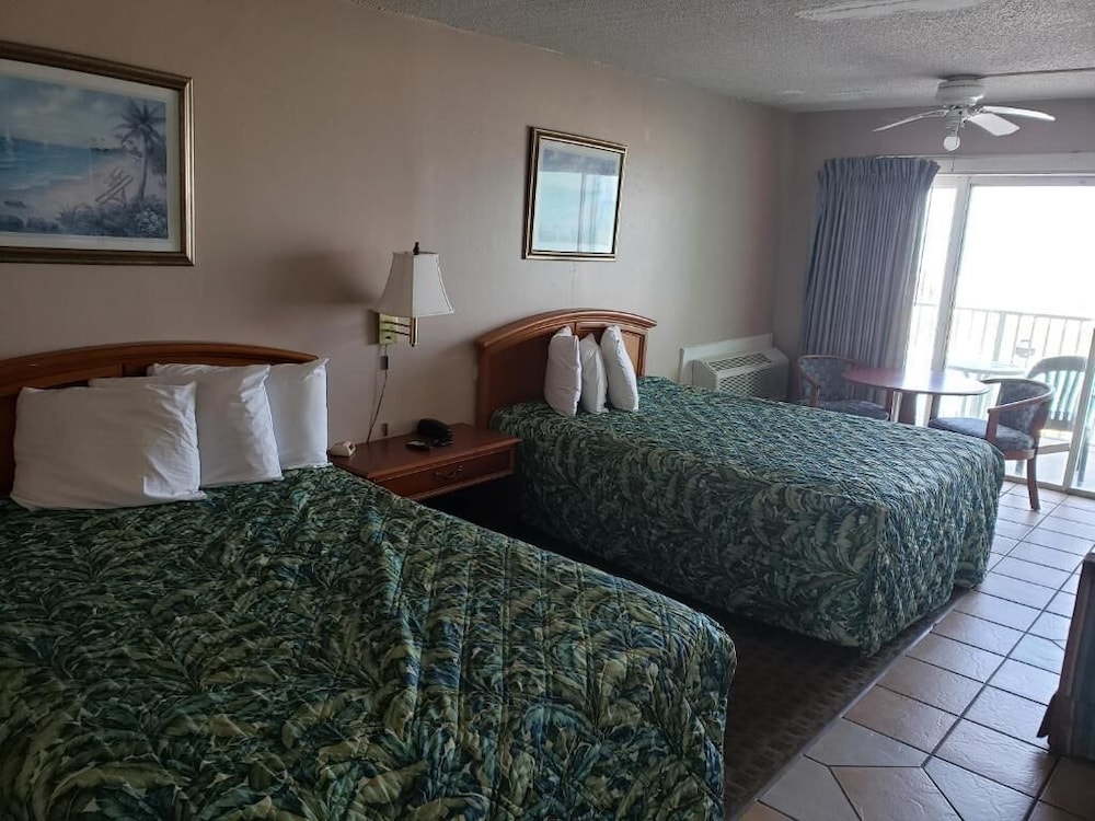 STANDARD, OCEAN VIEW