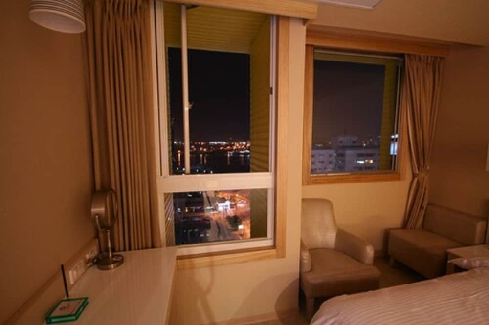 Kindness Hotel Glory Pier 46/59