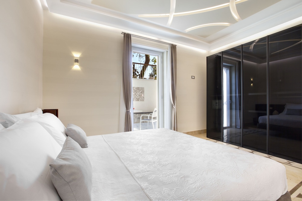 Sorrento Dream Resort 15/50