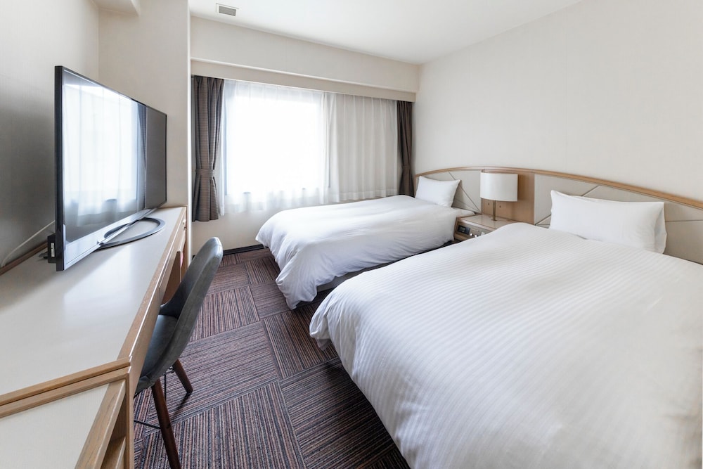 STANDARD, TWIN BEDS
