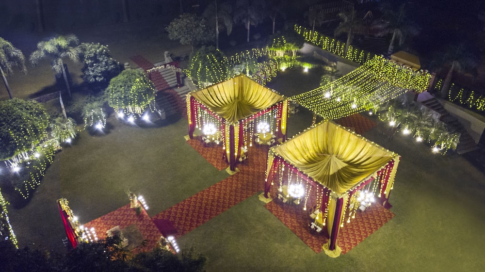 Lemon Tree Hotel Baddi 41/50