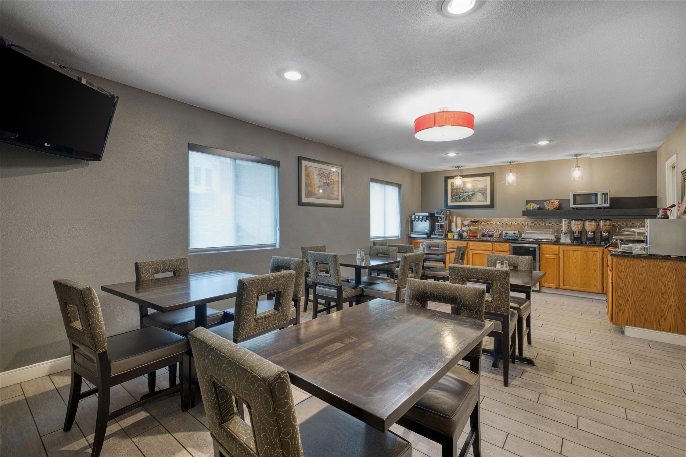 SureStay by Best Western Kansas City Country Inn North 31/46