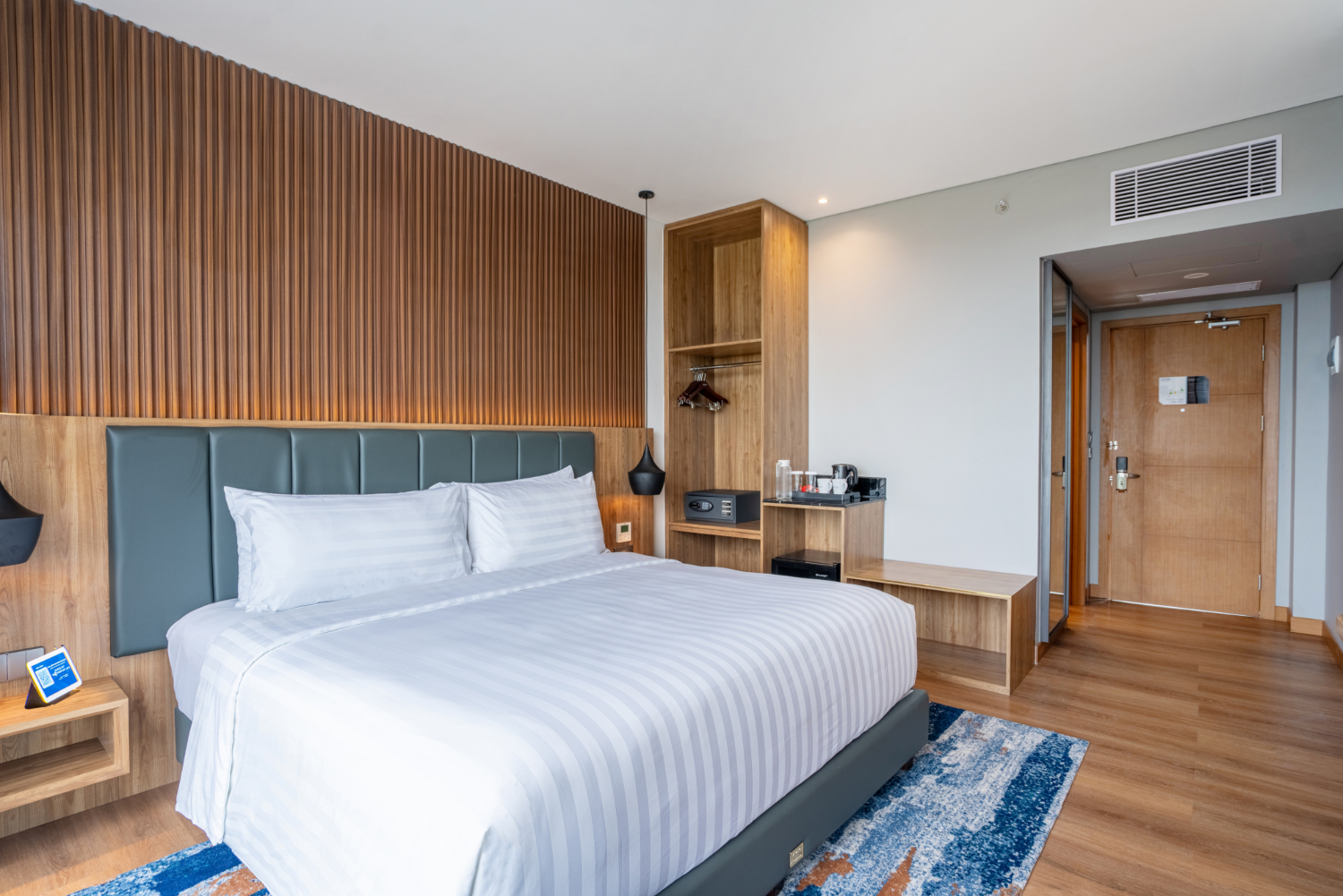 Superior, Double or Twin Bed